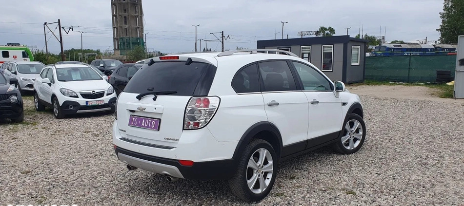 Chevrolet Captiva cena 31900 przebieg: 125000, rok produkcji 2011 z Sztum małe 667